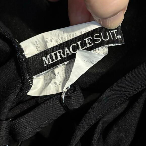 Miraclesuit Size 14 Paka Mayan Temptation One Piece Swimsuit Flattering - Picture 6 of 8